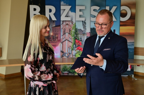 Nowi dyrektorzy, awanse oraz przekształcenia