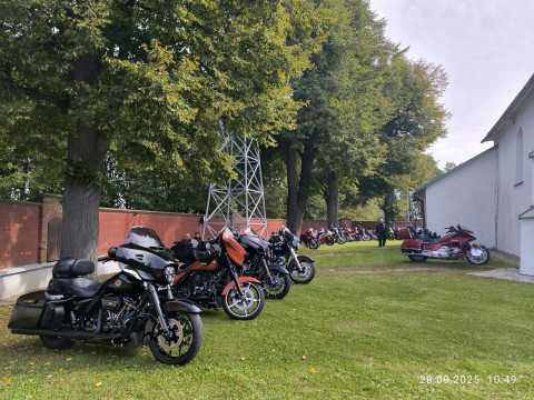 „Przyciąga nas pomaganie” – zakończenie sezonu motocyklowego na Bocheńcu