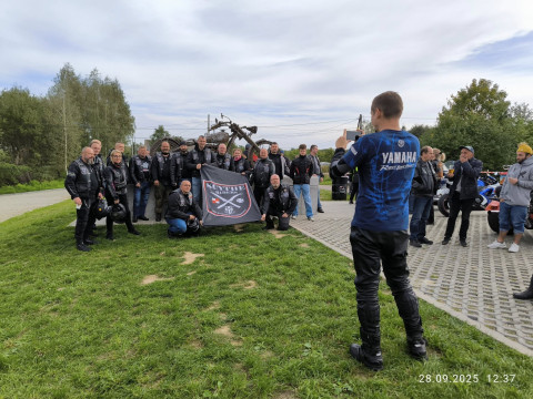 „Przyciąga nas pomaganie” – zakończenie sezonu motocyklowego na Bocheńcu