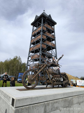 „Przyciąga nas pomaganie” – zakończenie sezonu motocyklowego na Bocheńcu