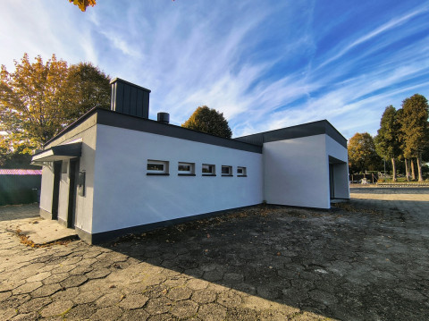 Cmentarz komunalny - kaplica jak nowa