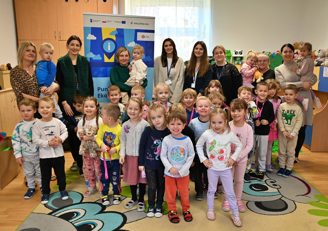 Przedszkolak mały i duży przyrodzie służy