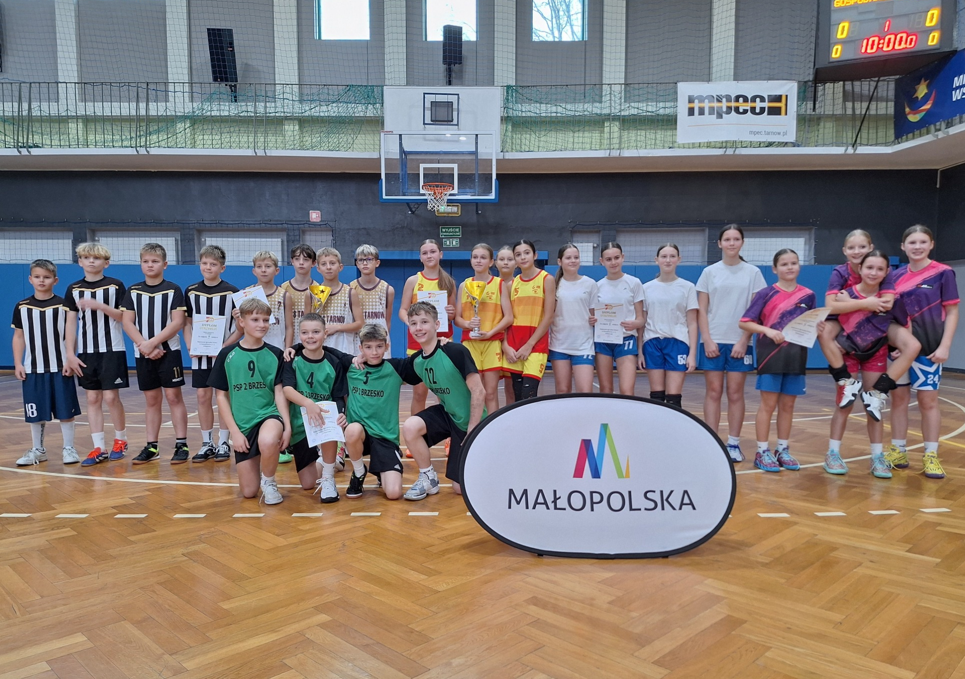 Sukces koszykarzy z "Dwójki"