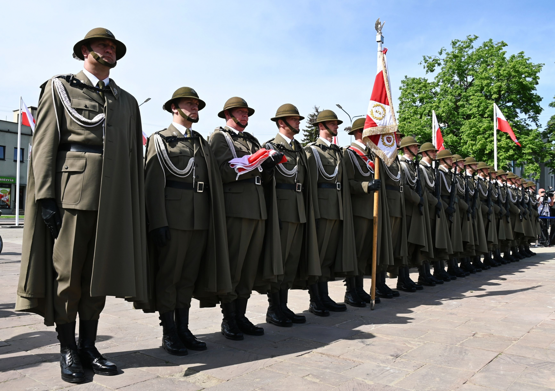 Obchody Dnia Flagi RP w Brzesku.