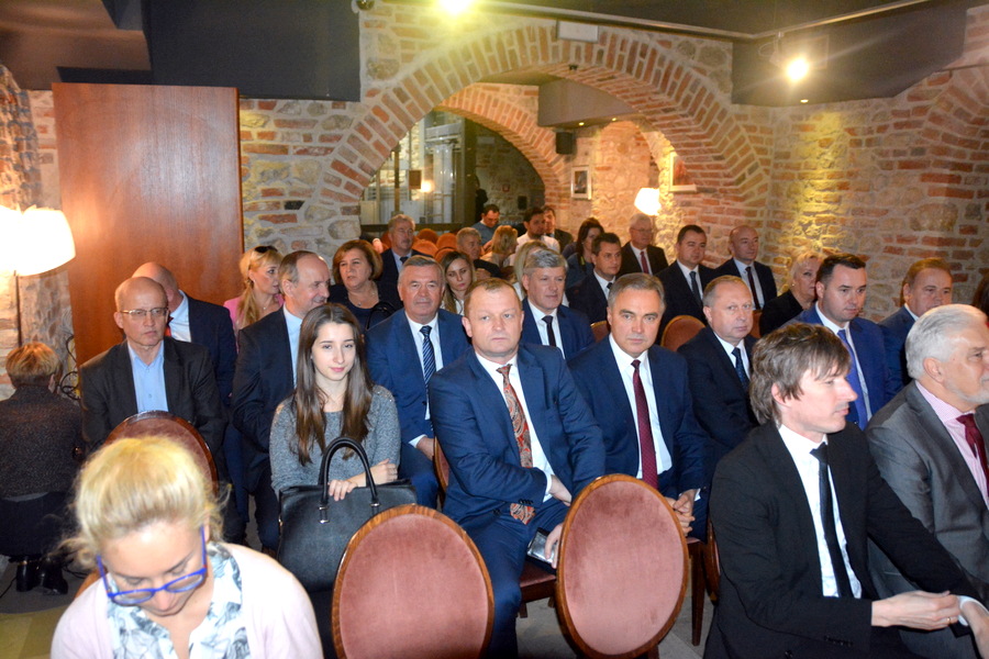 Burmistrz Grzegorz Wawryka wśród laureatów