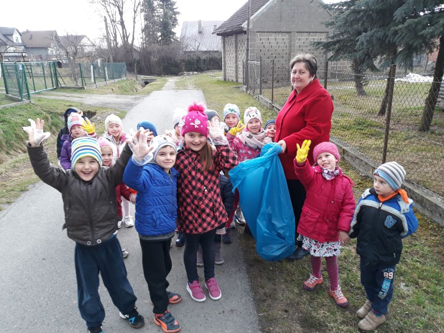 Sprzątanie wsi Sterkowiec