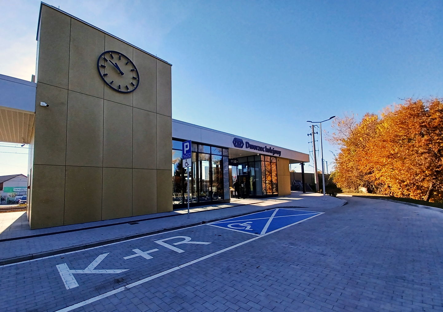 Otwarcie dworca w Sterkowcu