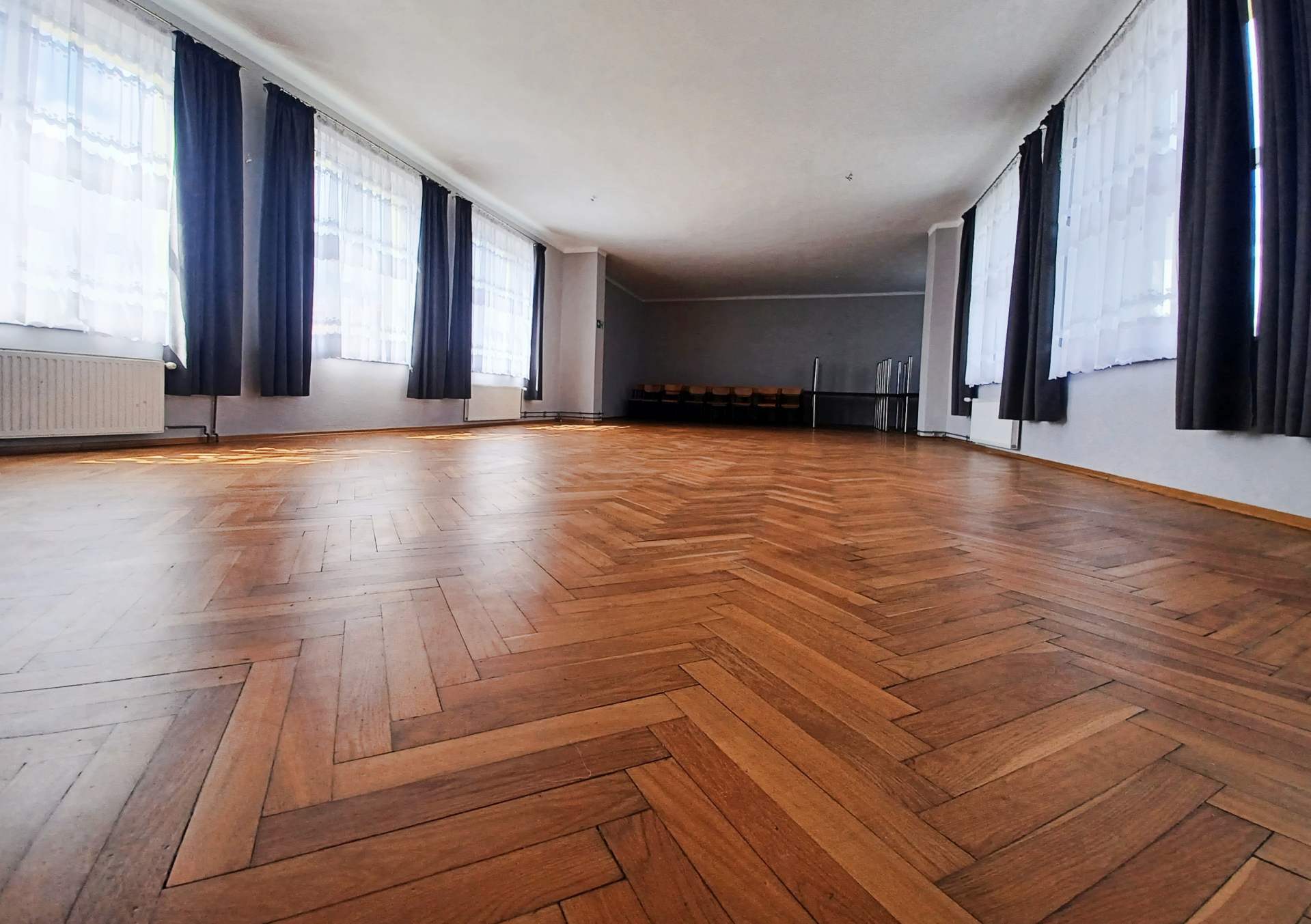 JASIEŃ. Strażnica jak nowa