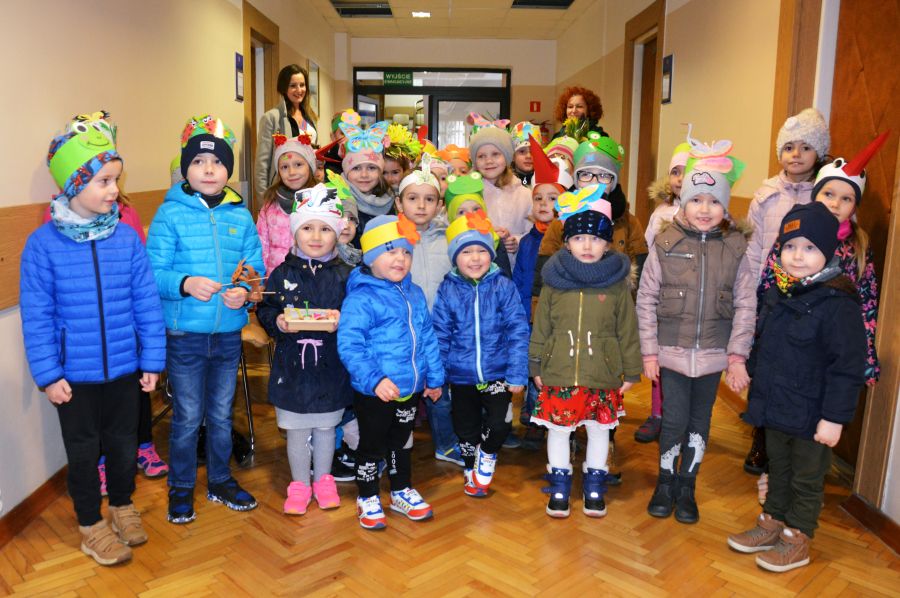 Radosny pierwszy dzień wiosny