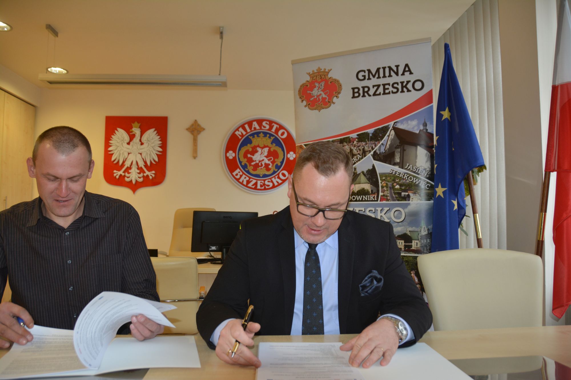 Parking przy dworcu PKP – podpisanie umowy z wykonawcą