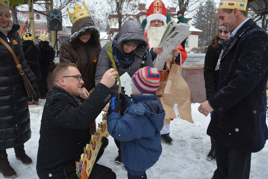 Orszak Trzech Króli przeszedł ulicami Brzeska - zobacz film