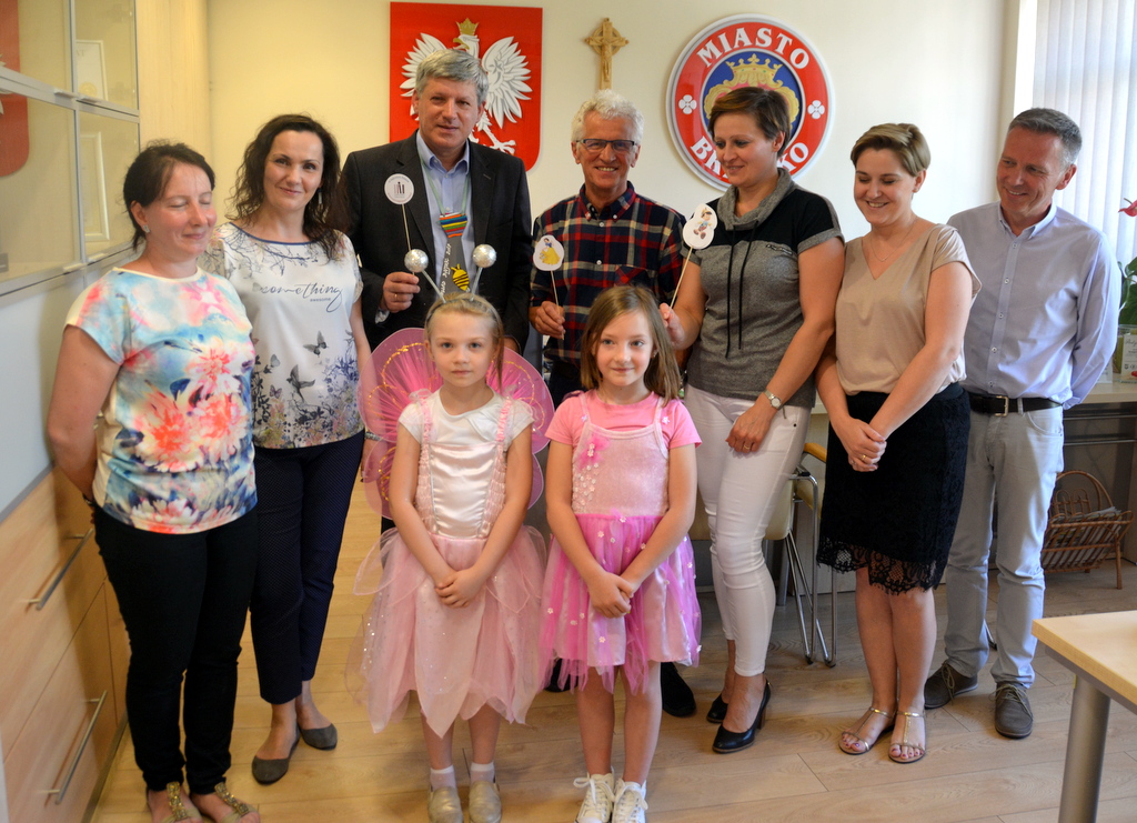 Korowód bajkowych postaci