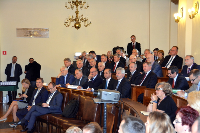 Burmistrz Grzegorz Wawryka odznaczony