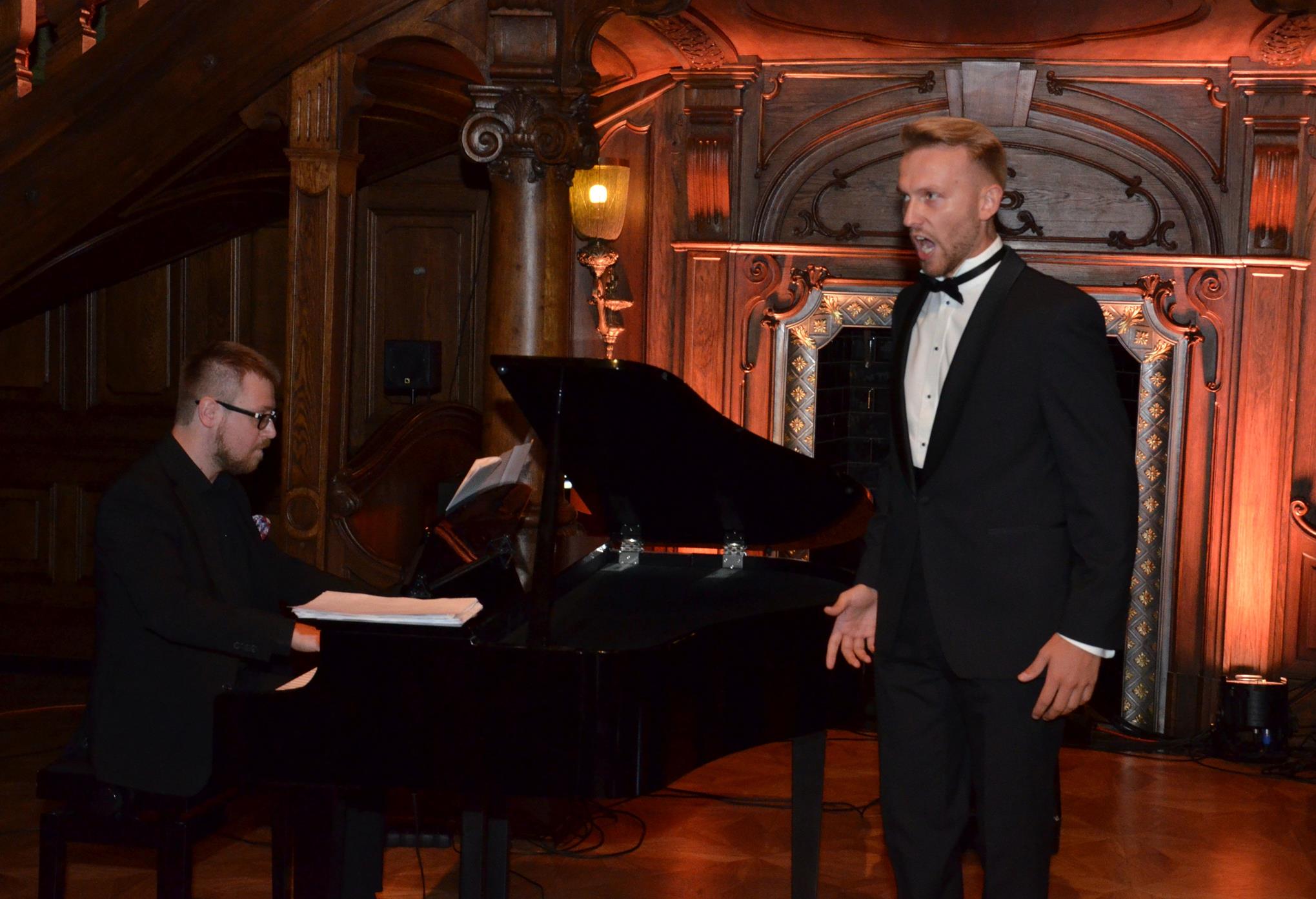 Sukces Huberta Zapióra