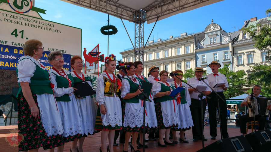 Brzeski folklor na krakowskim Rynku