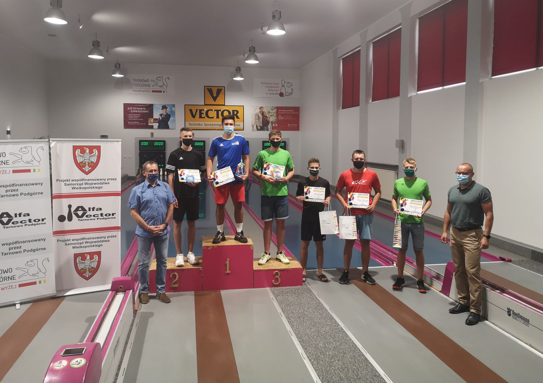 Brzescy kręglarze na podium