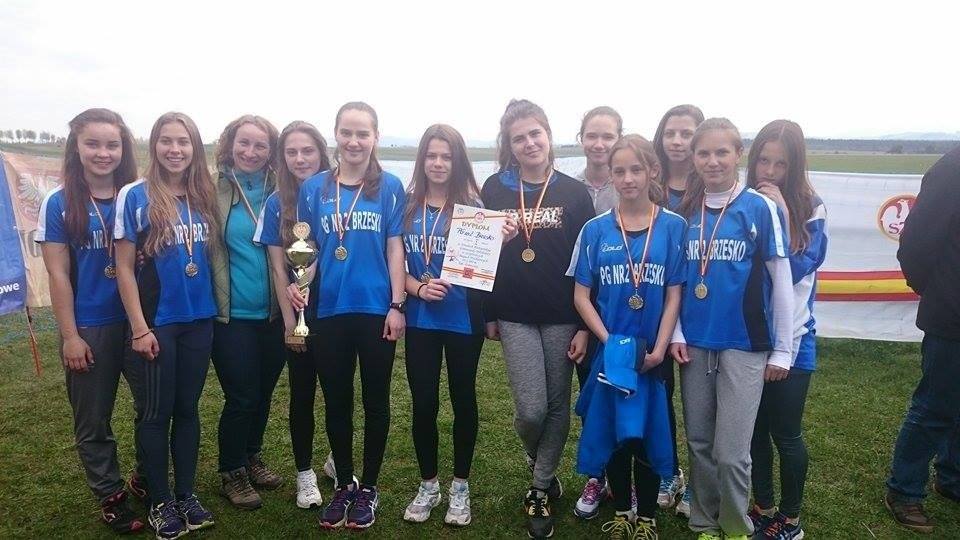 Medale dla brzeskich uczniów