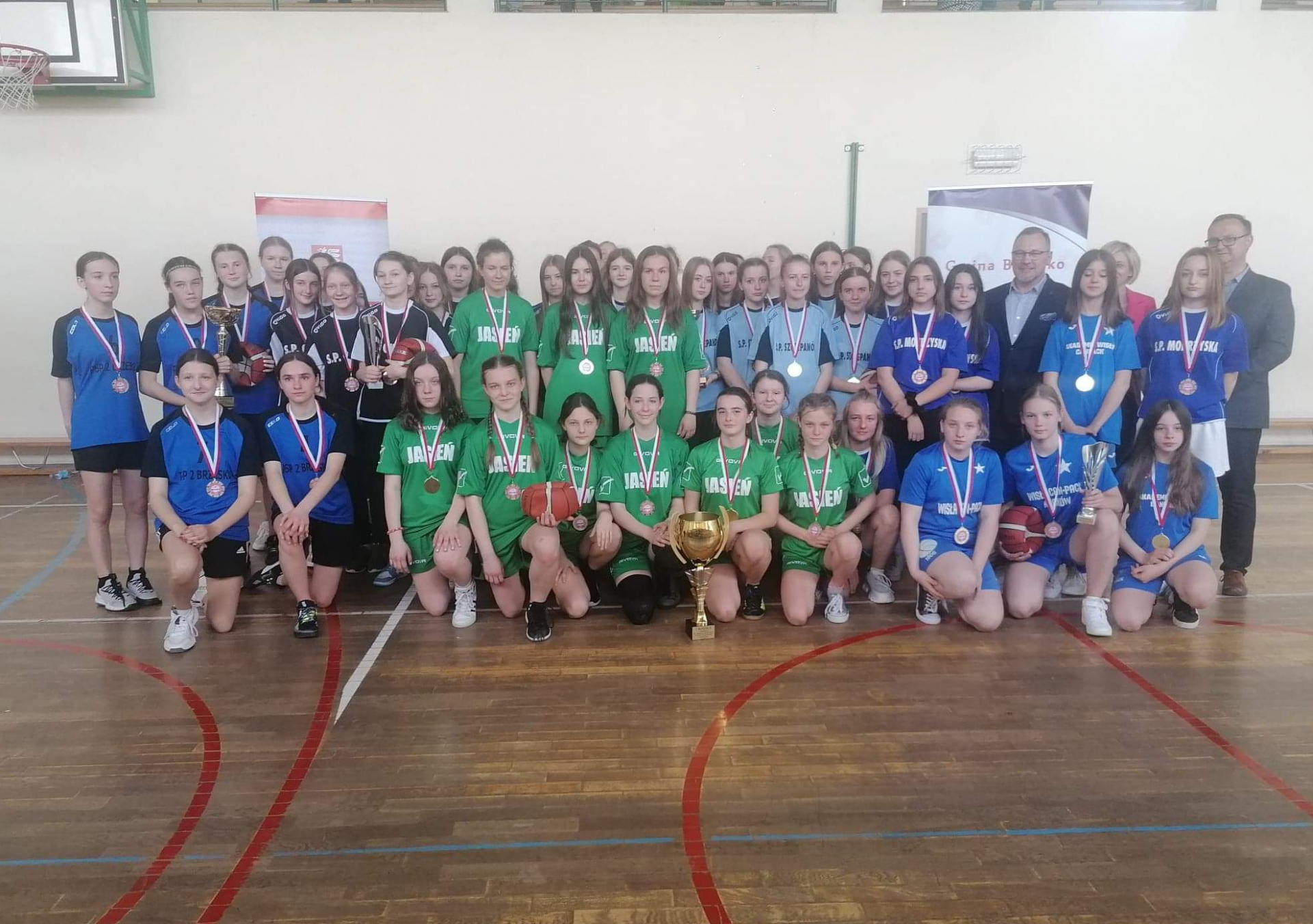 Koszykarski dreszczowiec w Jasieniu