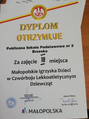 Podium dla drużyny dziewcząt z brzeskiej „dwójki”
