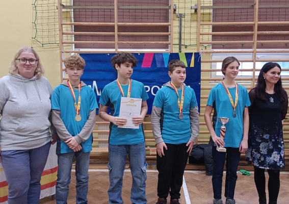 Szachowi wicemistrzowie województwa z Poręby Spytkowskiej