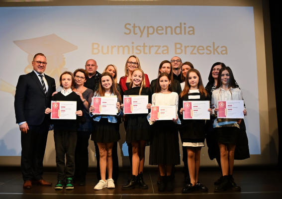 Stypendia Burmistrza Brzeska