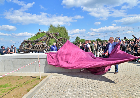 Pomnik na Bocheńcu odsłonięty!