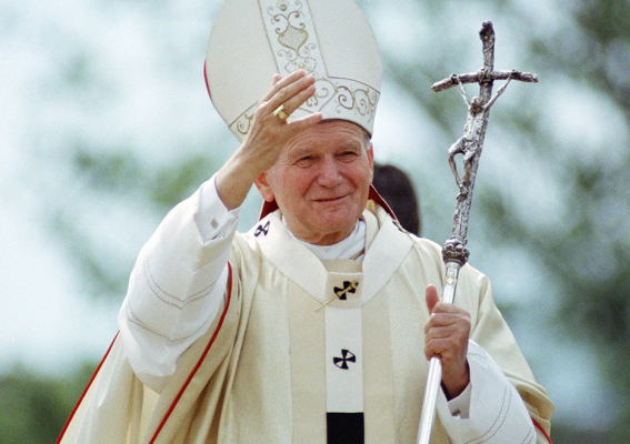 Wspomnienie o Janie Pawle II w 100. rocznicę urodzin.