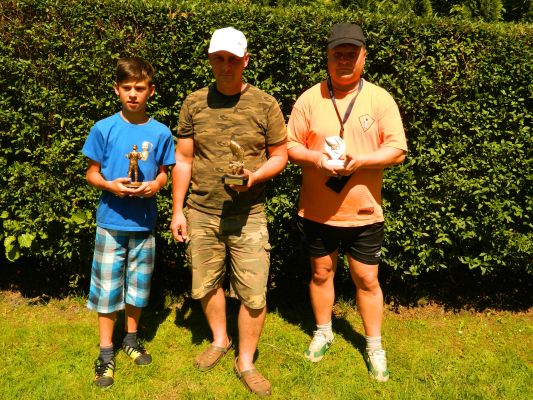 Zawody wędkarskie w Jasieniu