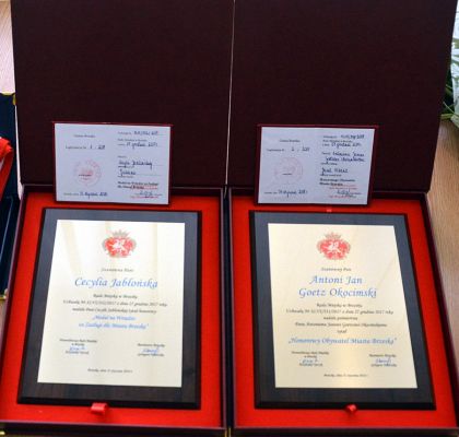 Wręczenie tytułów