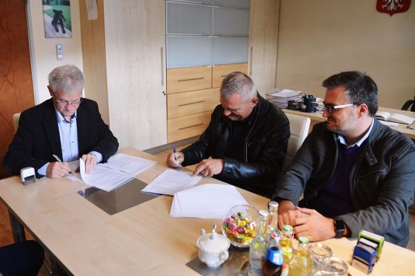 Sanitariaty staną przy placu targowym