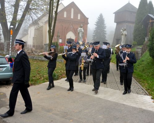 Poświęcenie nowego wozu bojowego dla OSP Poręba Spytkowska