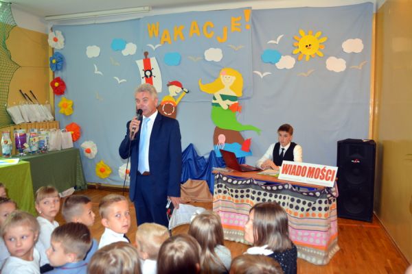 Zakończenie roku szkolnego w Porębie Spytkowskiej