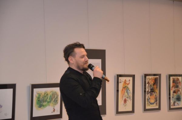 „Napad” w bibliotece