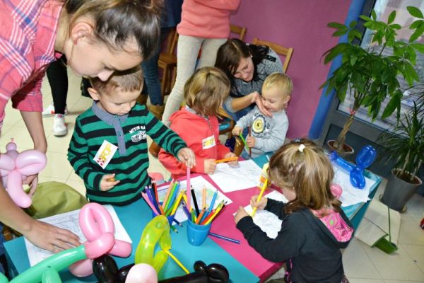 Chodź, pomaluj mi Brzesko…, czyli jak młodzież dodaje miastu koloru