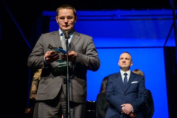 „Złota róża” dla radnego z Brzeska