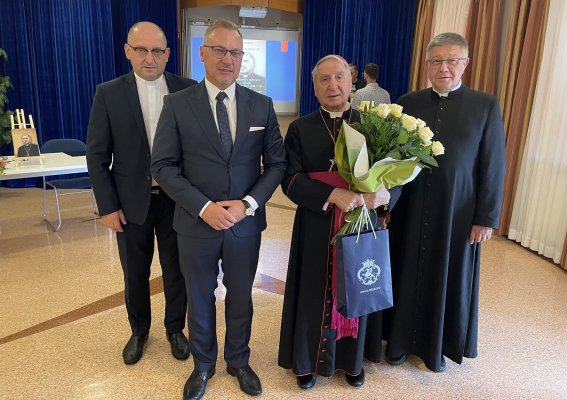 „Wspomnienia” arcybiskupa Józefa Kowalczyka