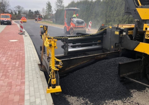 Budowa drogi na ul. Odrodzenia