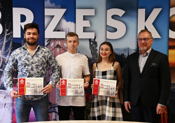 Stypendia dla kręglarzy