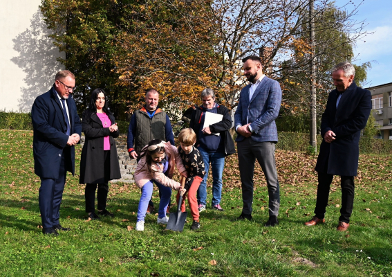 Miasteczko rowerowe – pierwsze łopaty już wbite