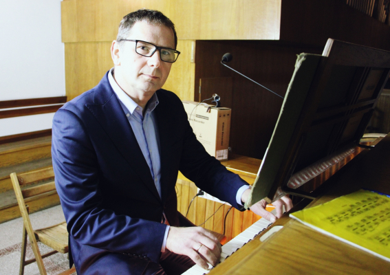 Koncert organowy w kościele w Brzesku-Słotwinie