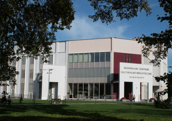 Zbrodnia, sąd i kasa