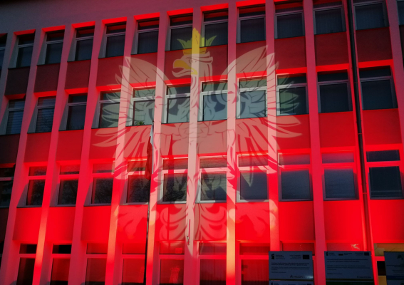 Witaj majowa jutrzenko, świeć naszej polskiej krainie!