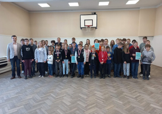 Szachowe zmagania w Mokrzyskach