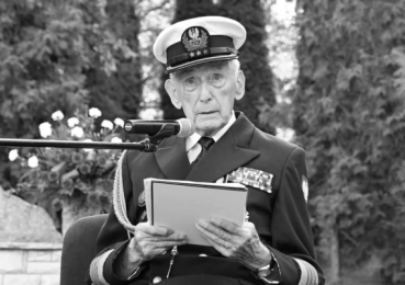 Nie żyje komandor Roman Rakowski